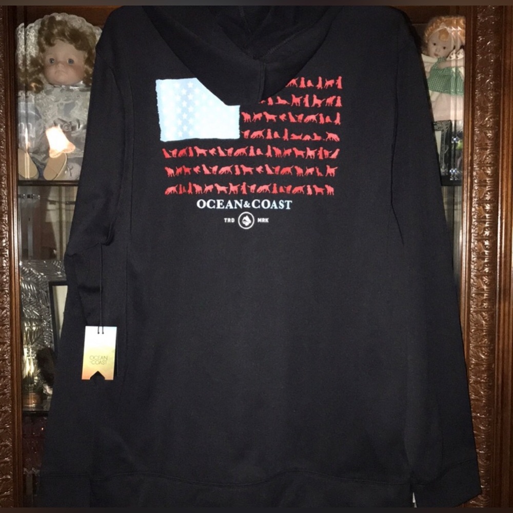 NWT Mens Hoodie
Size XL